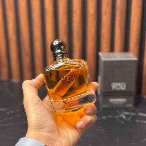 عطر امپریو آرمانی استرانگر ویت یو
